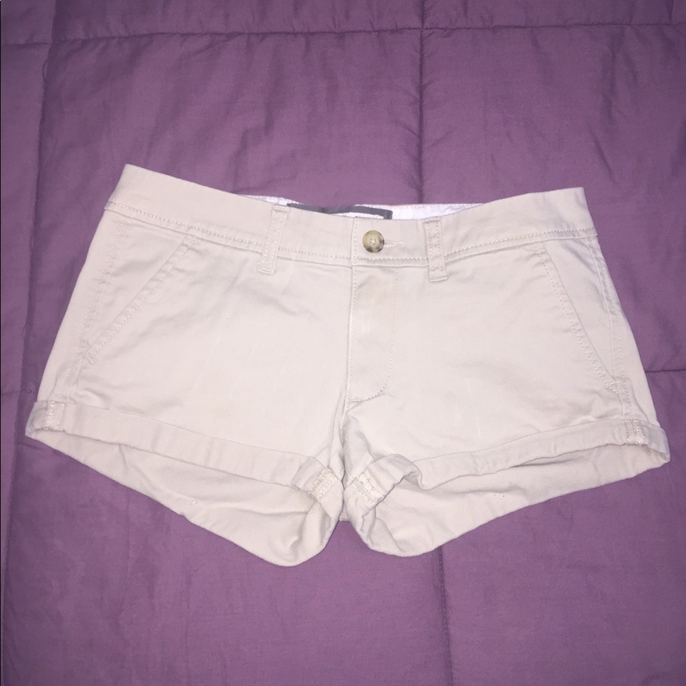 Abercrombie khaki shorts